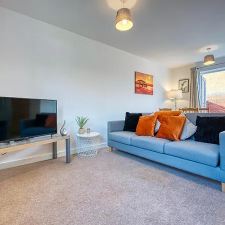 Сasa de vacaciones Large 5 Bed House Near Nec, Bhx Airport, Hs2, Private Parking *